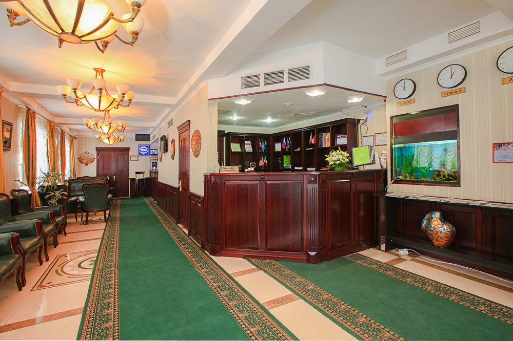"Rush Hotel" Nur-Sultan  Exterior photo